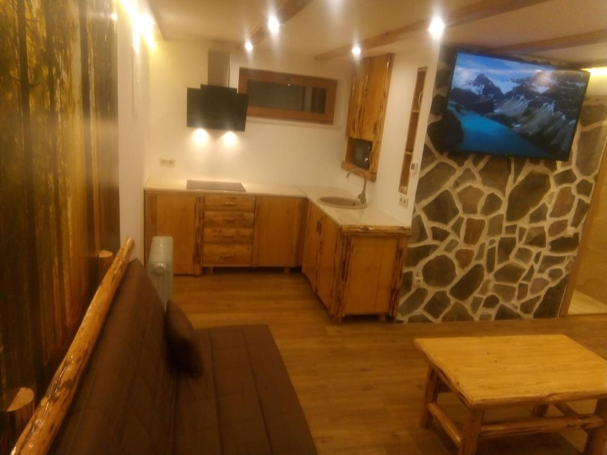 Apartmán Laszlo Apartman Harghita-Băi Exteriér fotografie